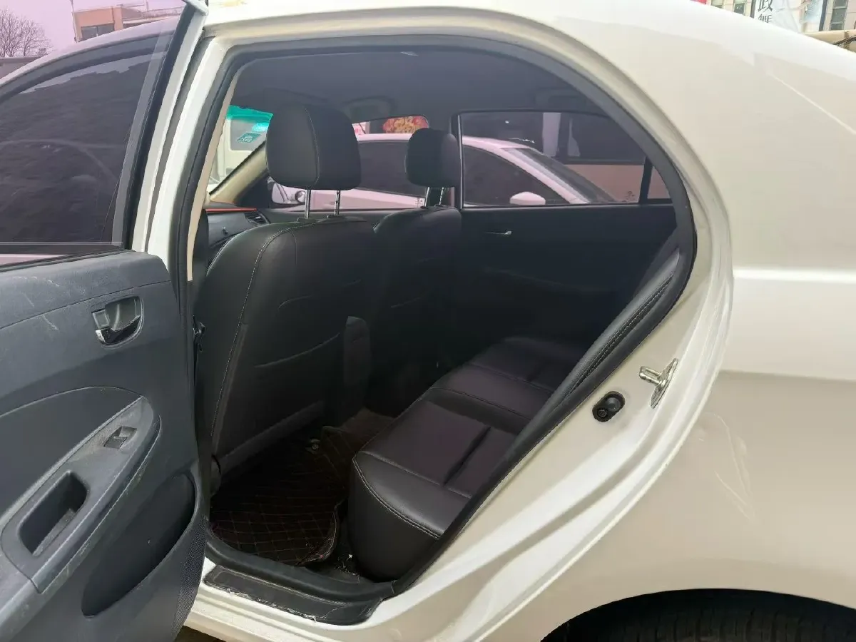 2020 BYD F3 1.5L 109HP L4 5MT,autocango,china used car exporter,china ev exporter,chinese used car exporter,chinese used ev exporter