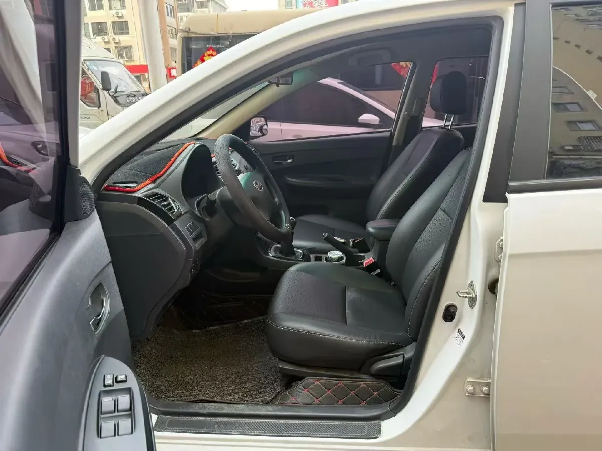 2020 BYD F3 1.5L 109HP L4 5MT,autocango,china used car exporter,china ev exporter,chinese used car exporter,chinese used ev exporter