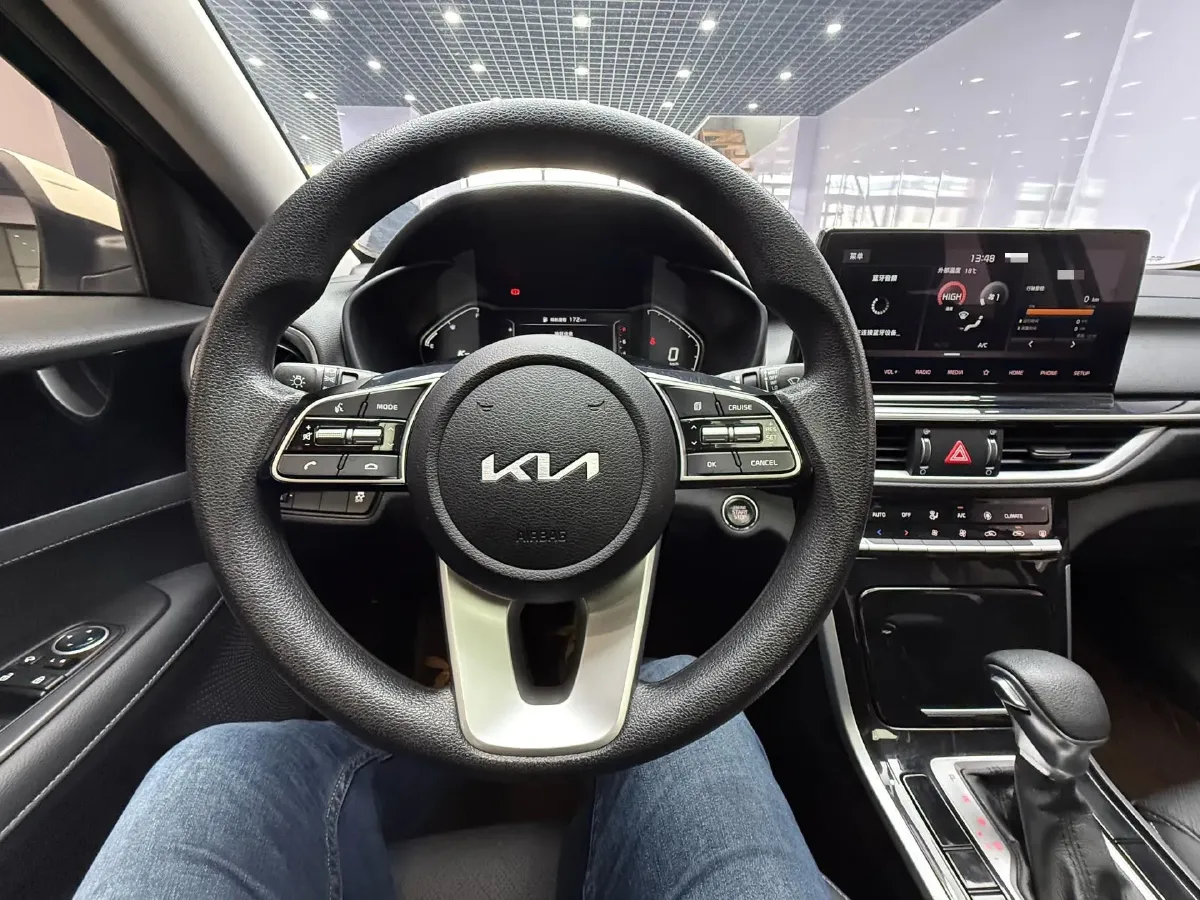 2021 Kia K3 1.5L 115HP L4 CVT,autocango,china used car exporter,china ev exporter,chinese used car exporter,chinese used ev exporter