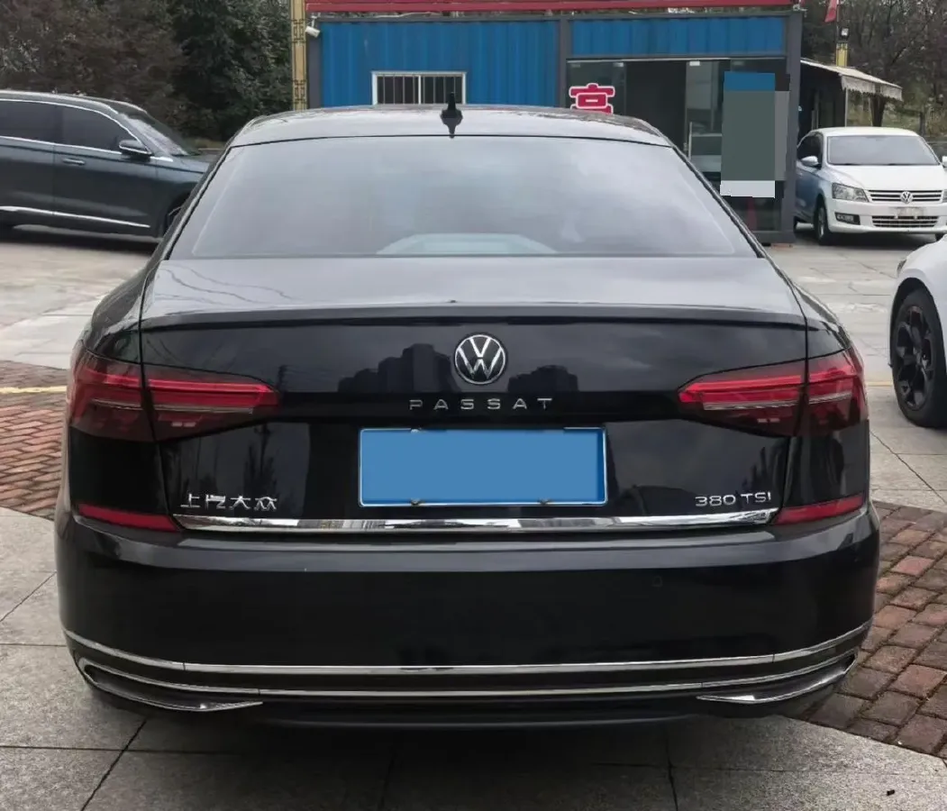 2021 Volkswagen Passat 2.0T 220HP L4 7DCT,autocango,china used car exporter,china ev exporter,chinese used car exporter,chinese used ev exporter