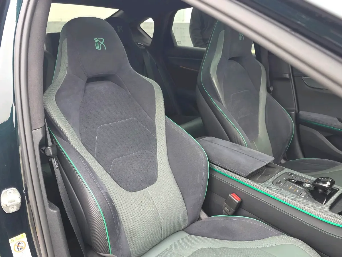 2022 Toyota Highlander 2.5L 192HP L4 E-CVT Hybrid,autocango,china used car exporter,china ev exporter,chinese used car exporter,chinese used ev exporter