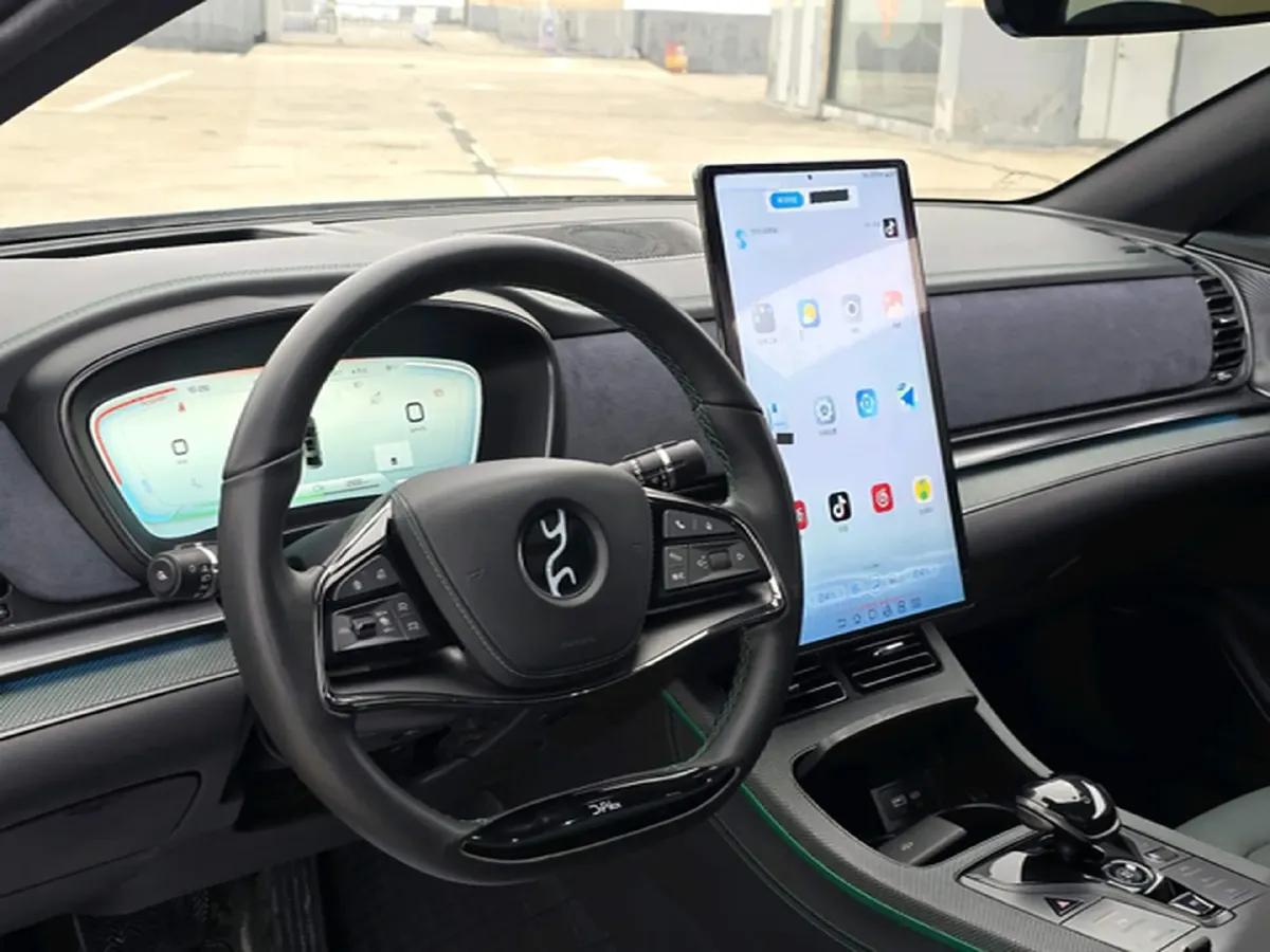 2022 Toyota Highlander 2.5L 192HP L4 E-CVT Hybrid,autocango,china used car exporter,china ev exporter,chinese used car exporter,chinese used ev exporter