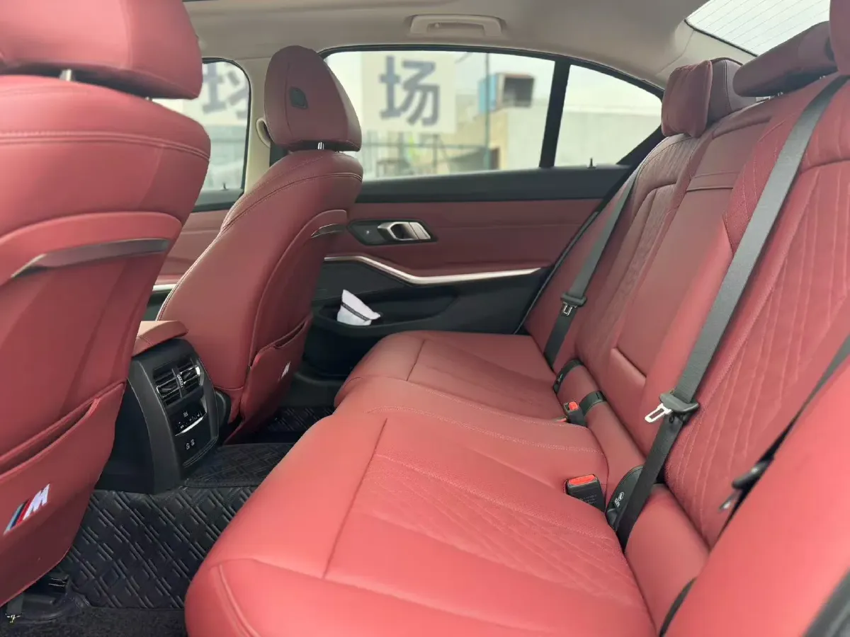 2025 BMW 3 Series 2.0T 245HP L4 8AT,autocango,china used car exporter,china ev exporter,chinese used car exporter,chinese used ev exporter