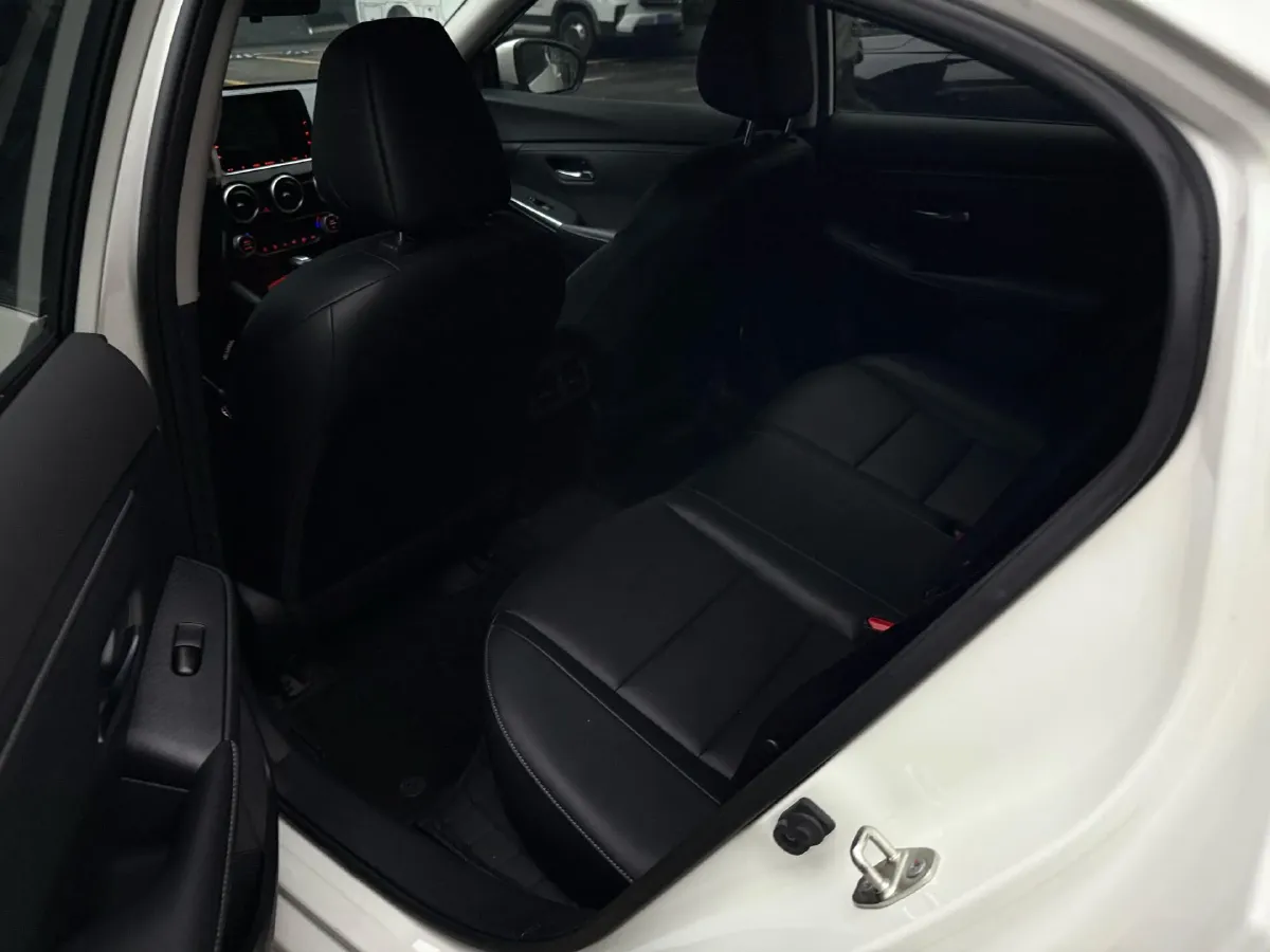 2022 Nissan Sylphy 1.6L 135HP L4 CVT,autocango,china used car exporter,china ev exporter,chinese used car exporter,chinese used ev exporter