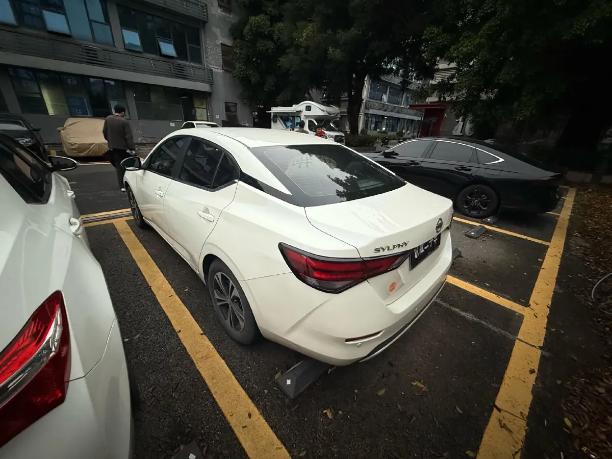2022 Nissan Sylphy 1.6L 135HP L4 CVT,autocango,china used car exporter,china ev exporter,chinese used car exporter,chinese used ev exporter