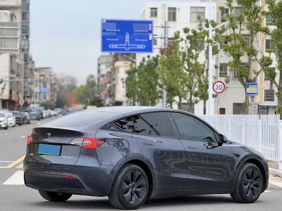 2024 Iveco OuSheng BEV 77.28KWH,autocango,china used car exporter,china ev exporter,chinese used car exporter,chinese used ev exporter