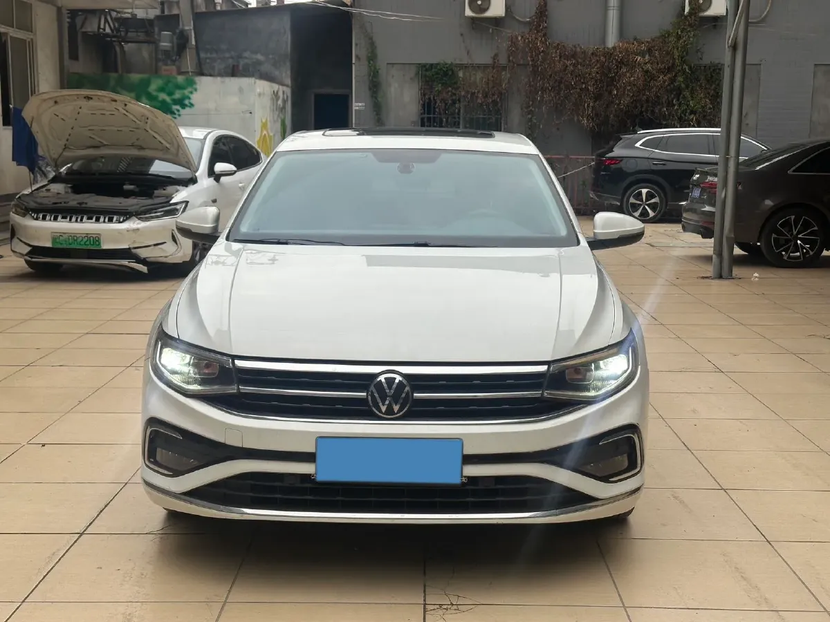 2023 Volkswagen Bora 1.2T 116HP L4 7DCT,autocango,china used car exporter,china ev exporter,chinese used car exporter,chinese used ev exporter