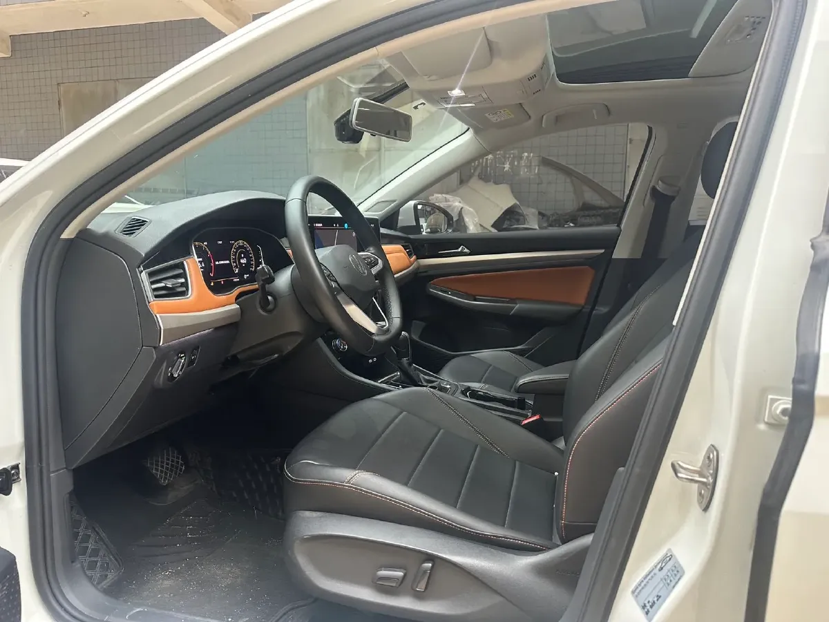 2023 Volkswagen Bora 1.2T 116HP L4 7DCT,autocango,china used car exporter,china ev exporter,chinese used car exporter,chinese used ev exporter