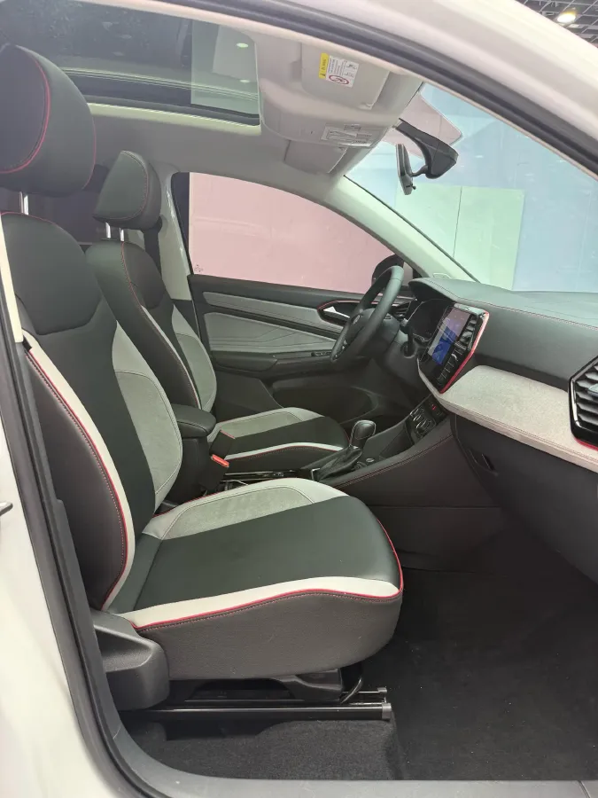 2022 Jetta VS7 1.4T 150HP L4 6AT,autocango,china used car exporter,china ev exporter,chinese used car exporter,chinese used ev exporter