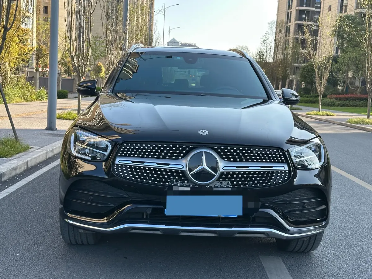 2022 Mercedes-Benz GLC Class 2.0T 258HP L4 9AT,autocango,china used car exporter,china ev exporter,chinese used car exporter,chinese used ev exporter