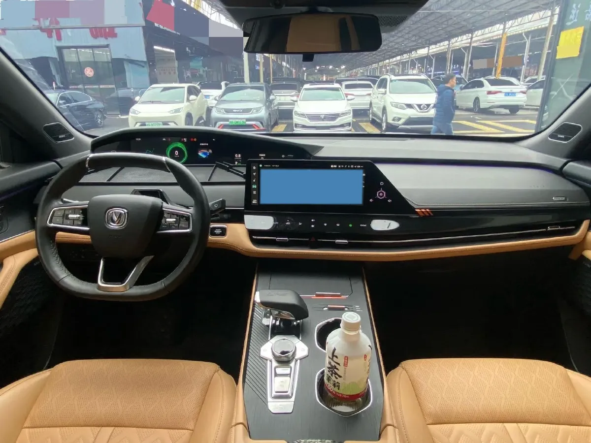 2021 ChangAn UNI-K 2.0T 233HP L4 8AT,autocango,china used car exporter,china ev exporter,chinese used car exporter,chinese used ev exporter