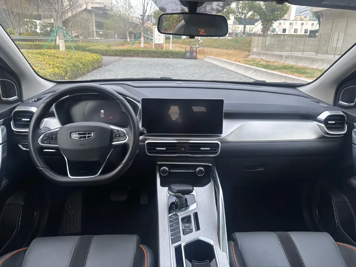 2023 Geely Coolray 1.5T 181HP L4 7DCT,autocango,china used car exporter,china ev exporter,chinese used car exporter,chinese used ev exporter