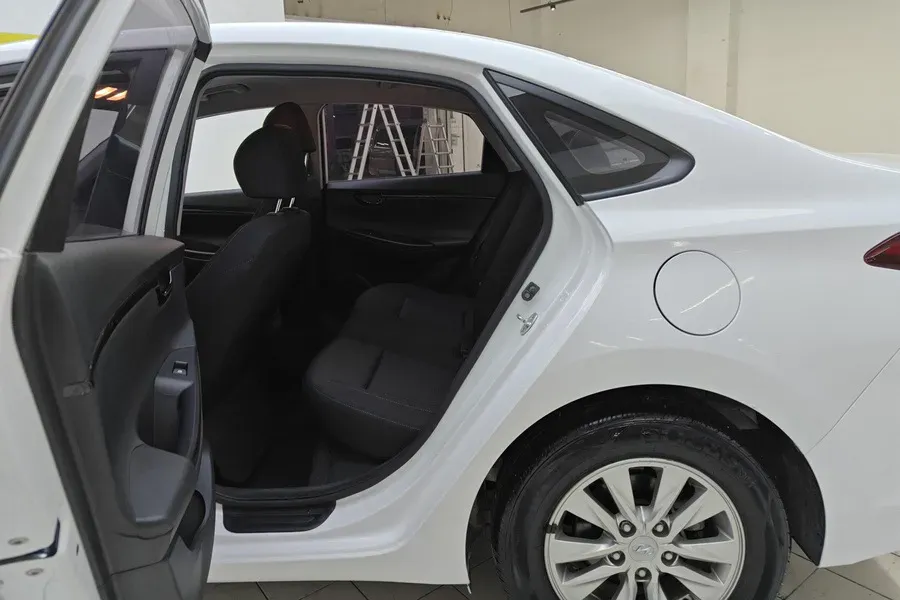 2020 Hyundai Celesta 1.6L 123HP L4 6AT,autocango,china used car exporter,china ev exporter,chinese used car exporter,chinese used ev exporter