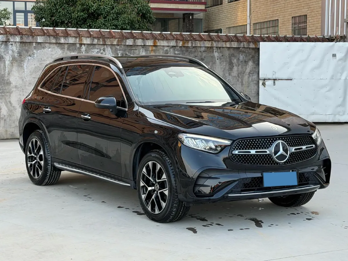 2024 Mercedes-Benz GLC Class 2.0T 204HP L4 9AT,autocango,china used car exporter,china ev exporter,chinese used car exporter,chinese used ev exporter