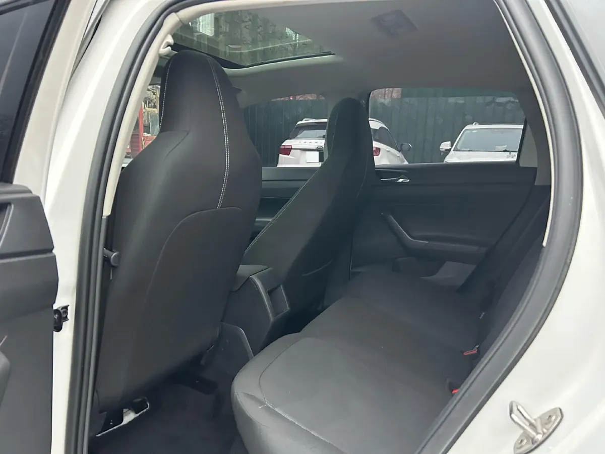 2019 Volkswagen Polo 1.5L 113HP L4 6AT,autocango,china used car exporter,china ev exporter,chinese used car exporter,chinese used ev exporter