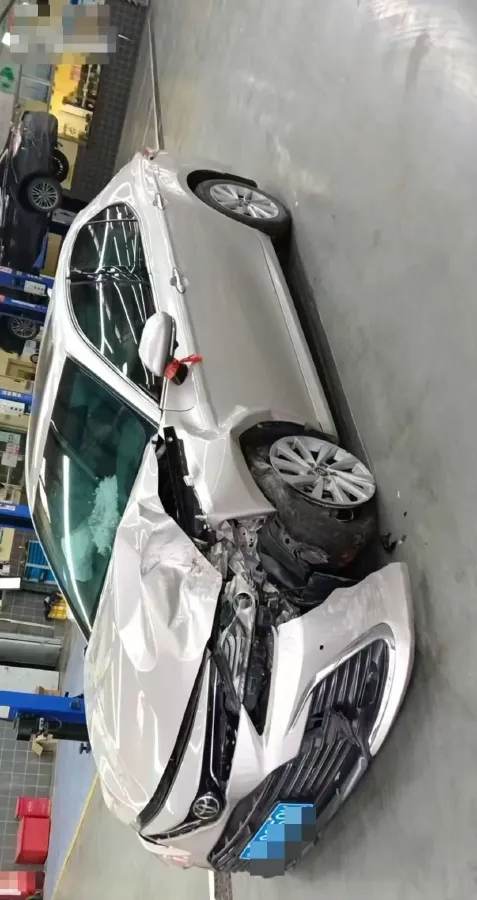 2023 Toyota Camry 2.0L 177HP L4 CVT,autocango,china used car exporter,china ev exporter,chinese used car exporter,chinese used ev exporter