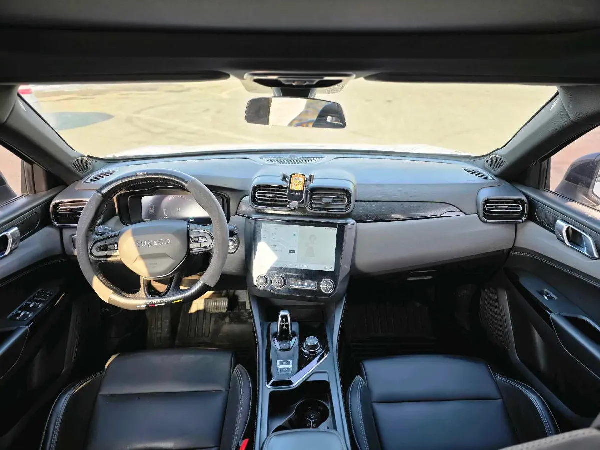 2022 LYNK&CO 02 Hatchback 2.0T 190HP L4 7DCT,autocango,china used car exporter,china ev exporter,chinese used car exporter,chinese used ev exporter