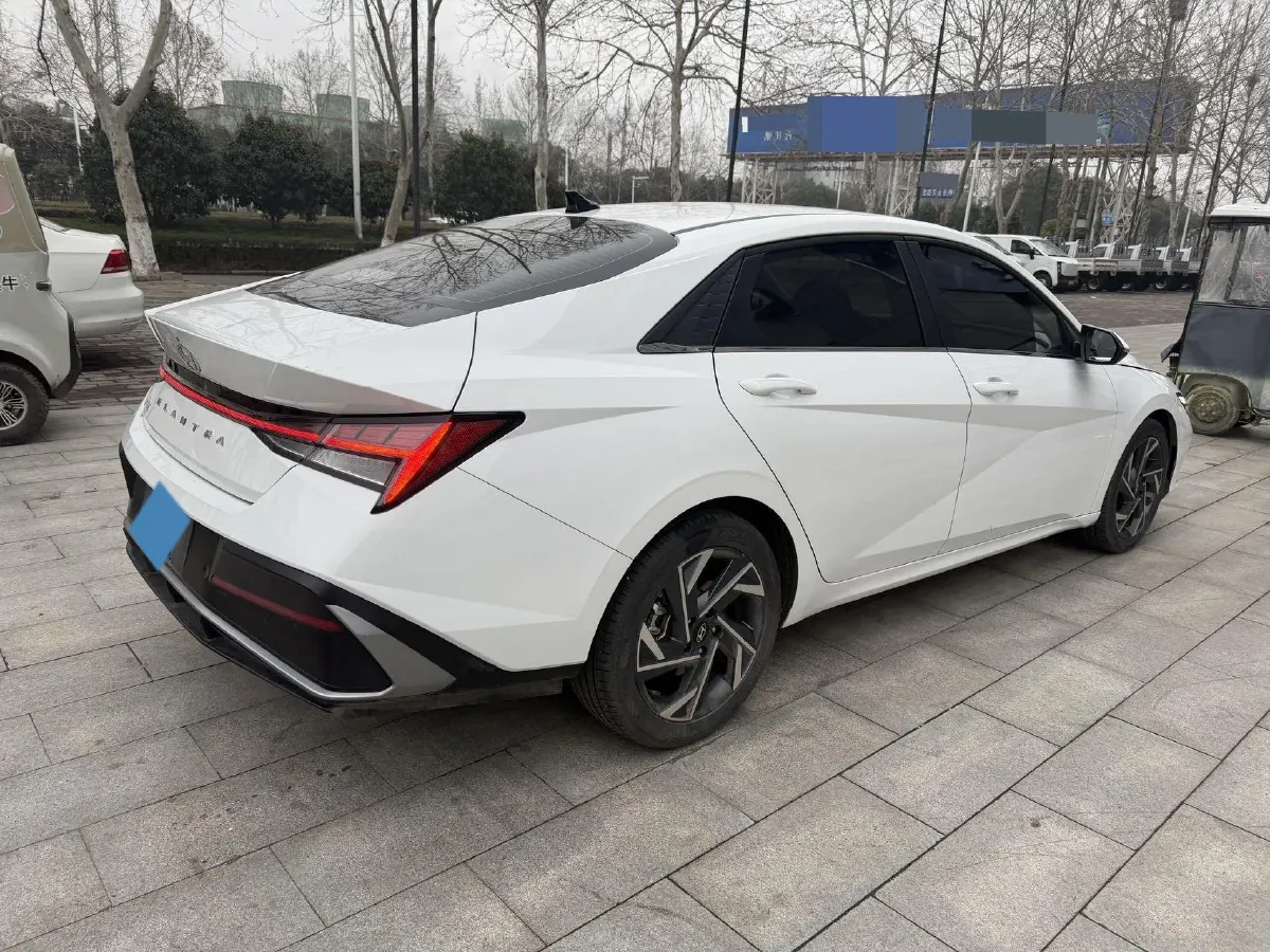 2023 Hyundai Elantra 1.5L 115HP L4 CVT,autocango,china used car exporter,china ev exporter,chinese used car exporter,chinese used ev exporter