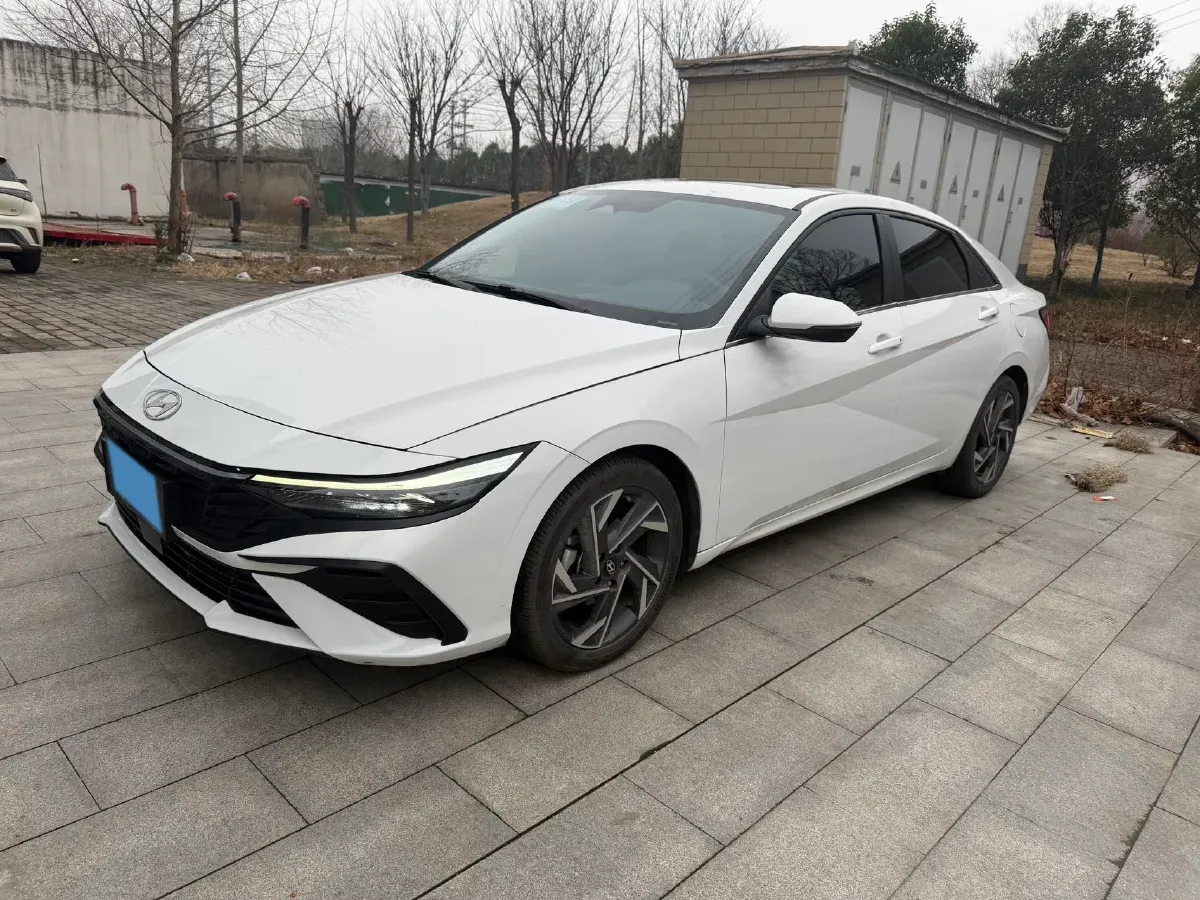 2023 Hyundai Elantra 1.5L 115HP L4 CVT,autocango,china used car exporter,china ev exporter,chinese used car exporter,chinese used ev exporter
