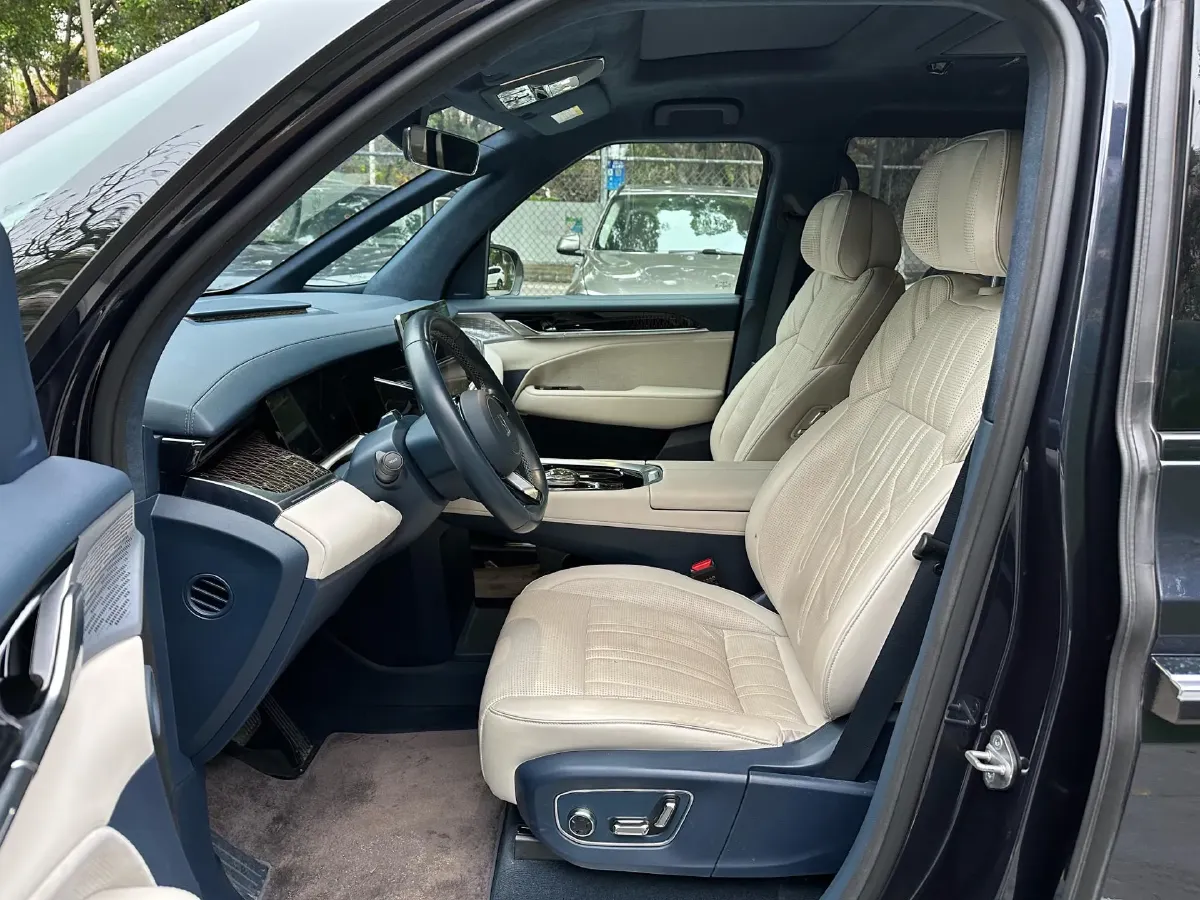 2022 Zeekr 009 BEV 116KWH,autocango,china used car exporter,china ev exporter,chinese used car exporter,chinese used ev exporter