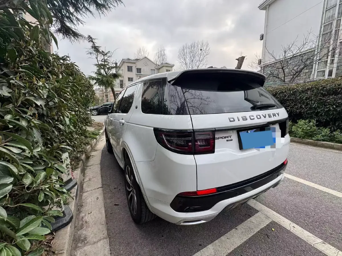 2023 Land Rover Discovery Sport 2.0T 249HP L4 9AT,autocango,china used car exporter,china ev exporter,chinese used car exporter,chinese used ev exporter