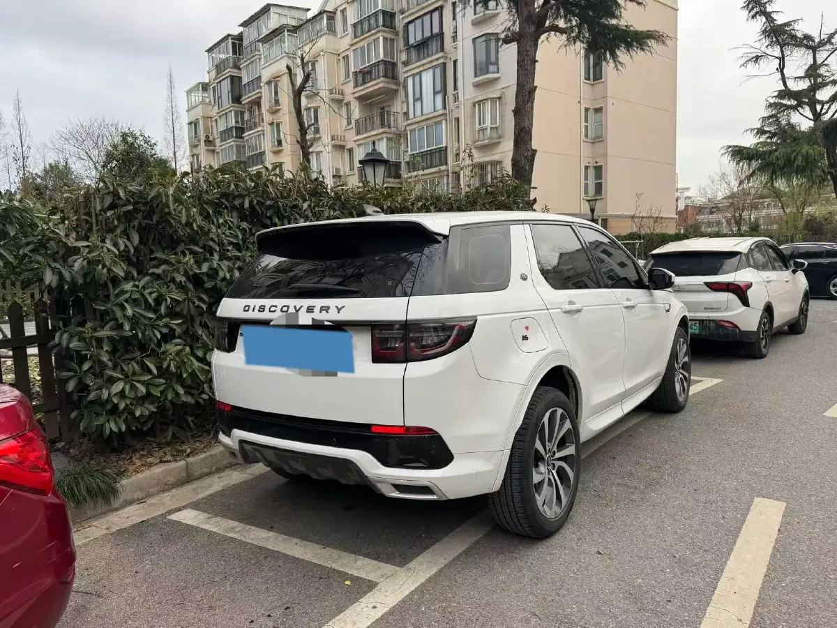 2023 Land Rover Discovery Sport 2.0T 249HP L4 9AT,autocango,china used car exporter,china ev exporter,chinese used car exporter,chinese used ev exporter