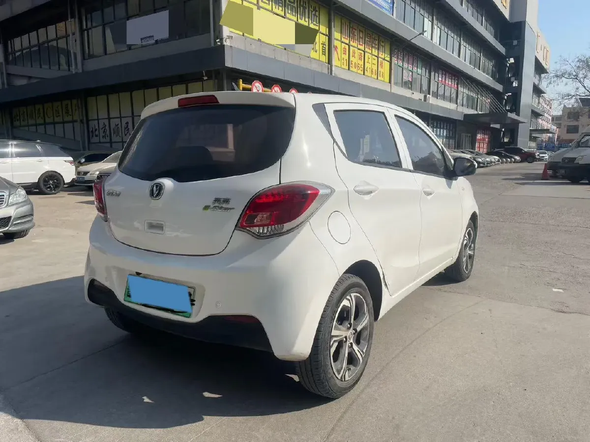 2020 ChangAn BenBen E-Star BEV 32.2KWH,autocango,china used car exporter,china ev exporter,chinese used car exporter,chinese used ev exporter