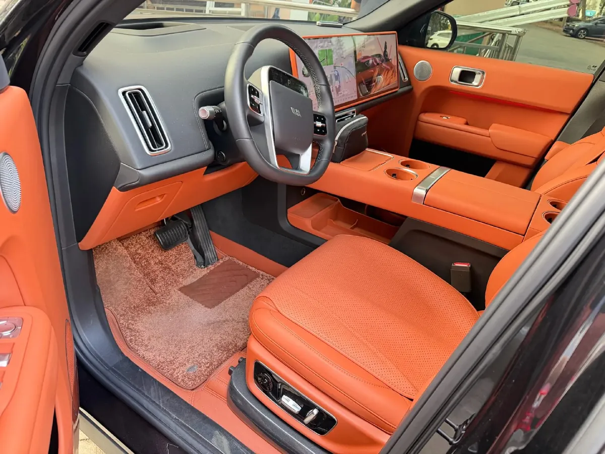 2024 Volvo S60 2.0T 197HP L4 7DCT,autocango,china used car exporter,china ev exporter,chinese used car exporter,chinese used ev exporter