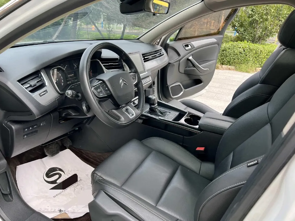 2017 Citroen C5 1.6T 167HP L4 6AT,autocango,china used car exporter,china ev exporter,chinese used car exporter,chinese used ev exporter