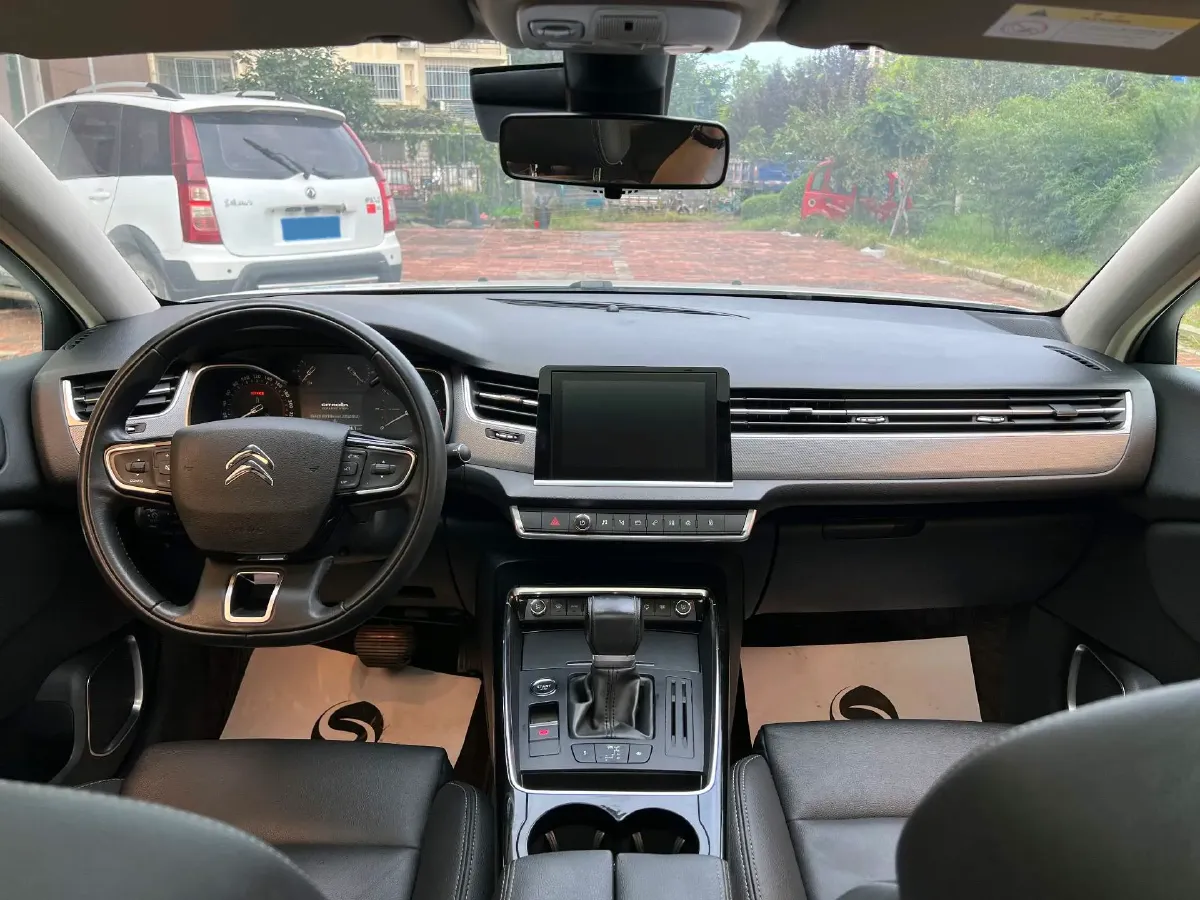 2017 Citroen C5 1.6T 167HP L4 6AT,autocango,china used car exporter,china ev exporter,chinese used car exporter,chinese used ev exporter