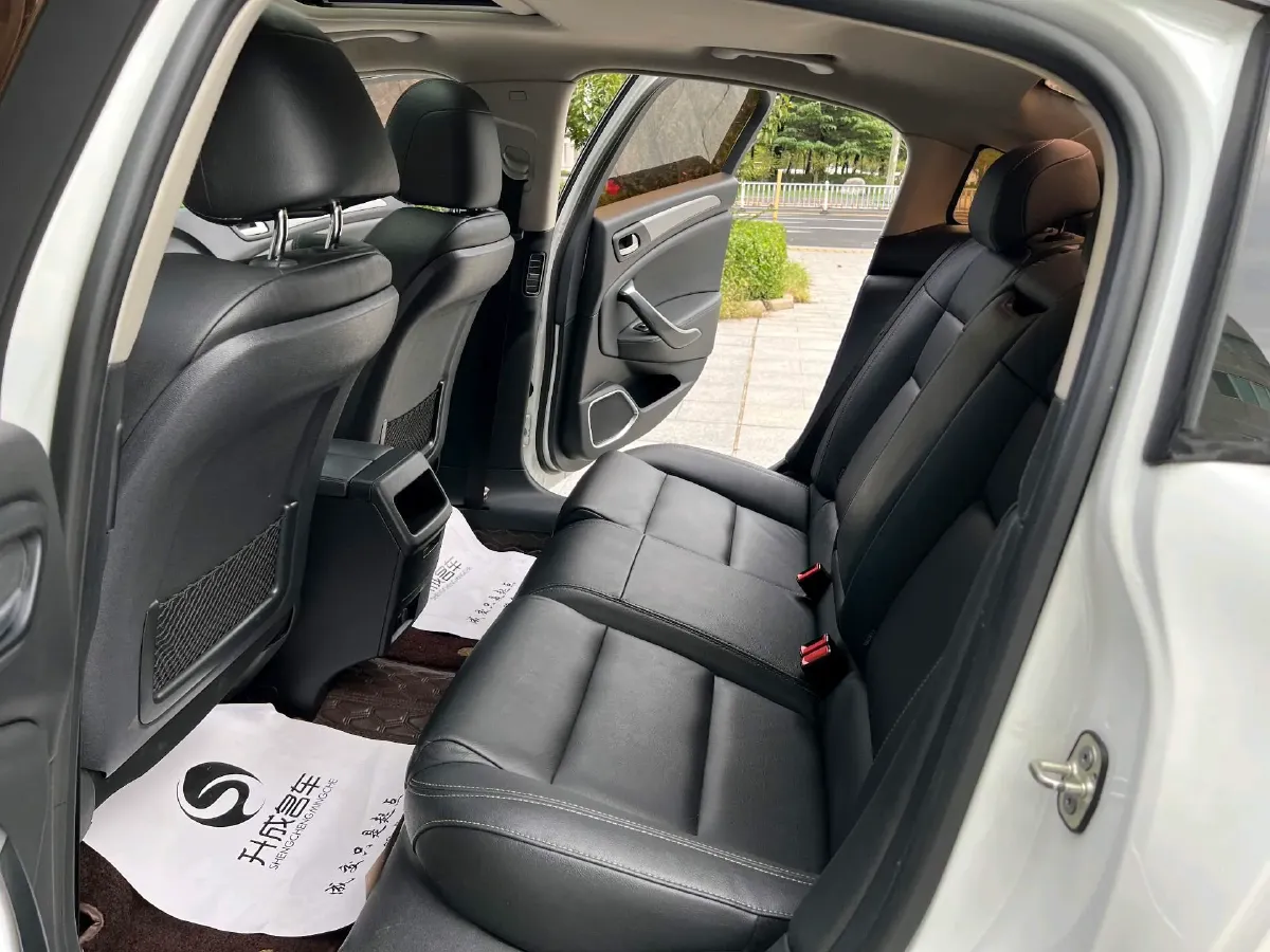 2017 Citroen C5 1.6T 167HP L4 6AT,autocango,china used car exporter,china ev exporter,chinese used car exporter,chinese used ev exporter