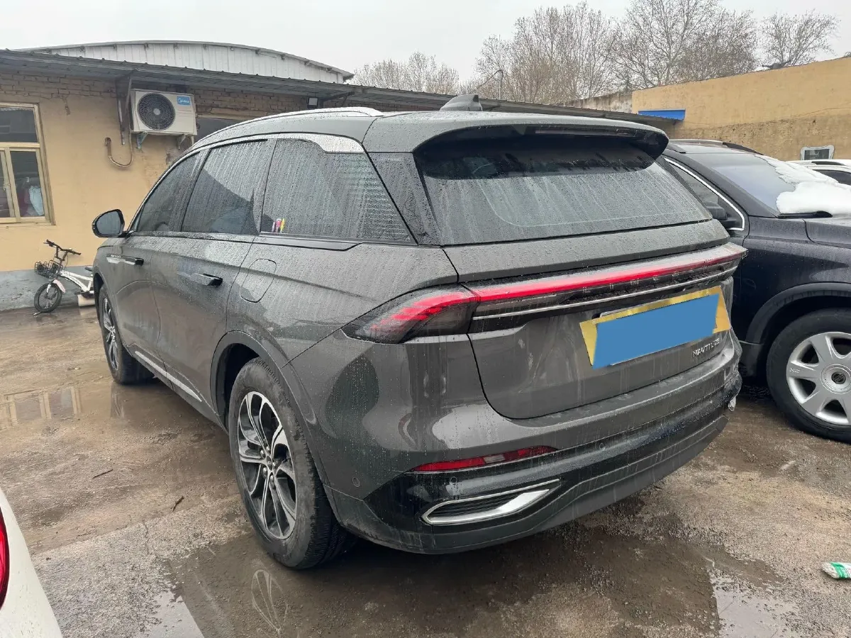 2023 Lincoln Nautilus 2.0T 261HP L4 8AT,autocango,china used car exporter,china ev exporter,chinese used car exporter,chinese used ev exporter