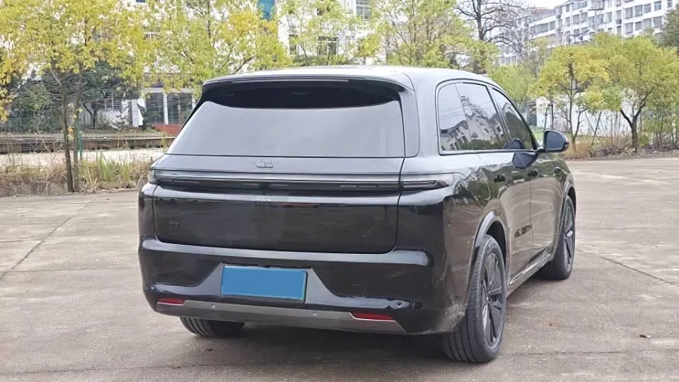 2024 Volvo S60 2.0T 197HP L4 7DCT,autocango,china used car exporter,china ev exporter,chinese used car exporter,chinese used ev exporter