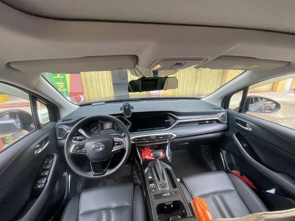 2020 GAC Trumpchi GS4 1.5T 169HP L4 6AT,autocango,china used car exporter,china ev exporter,chinese used car exporter,chinese used ev exporter