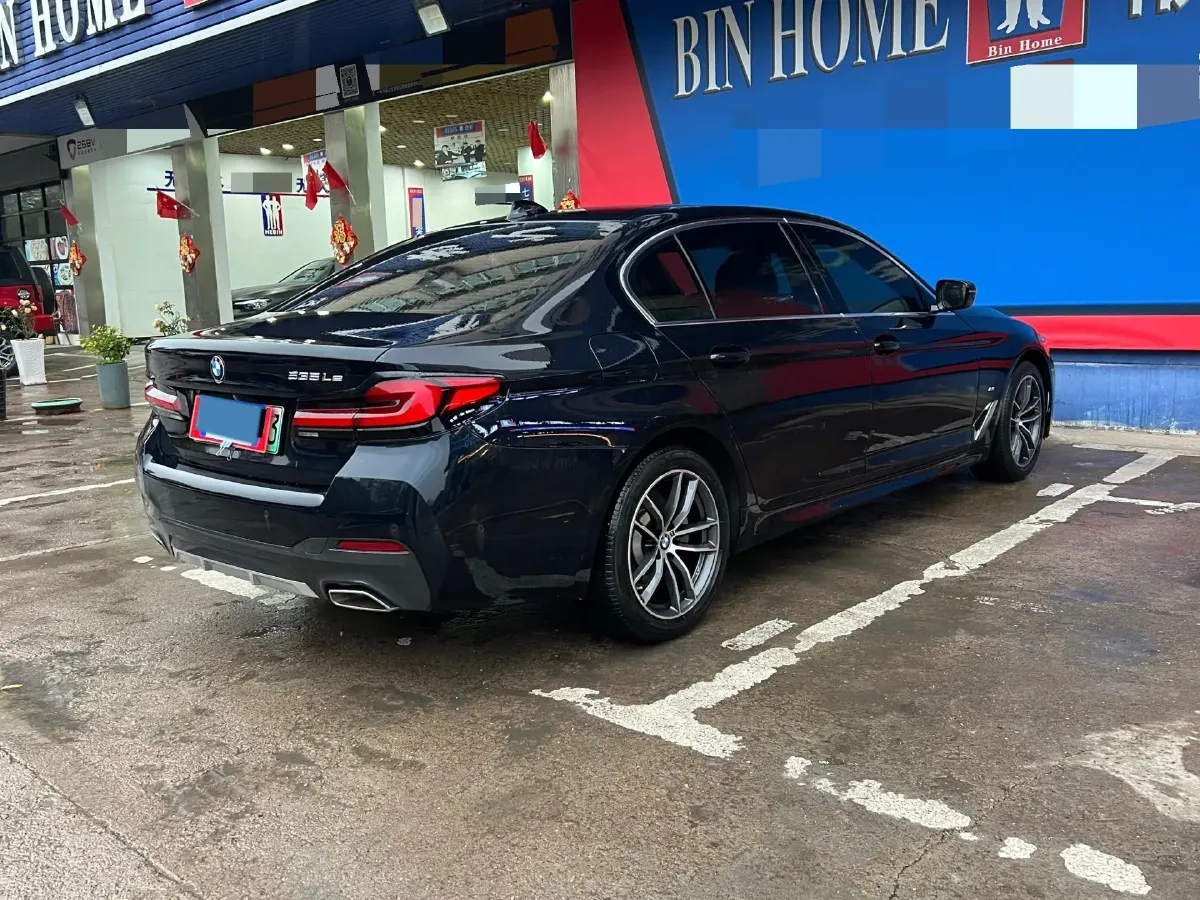 2021 BMW 5 Series 2.0T 184HP L4 8AT PHEV 17.7KWH,autocango,china used car exporter,china ev exporter,chinese used car exporter,chinese used ev exporter
