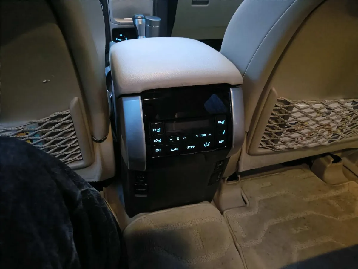 2019 Toyota Land Cruiser Prado 3.5L 280HP V6 6AT,autocango,china used car exporter,china ev exporter,chinese used car exporter,chinese used ev exporter