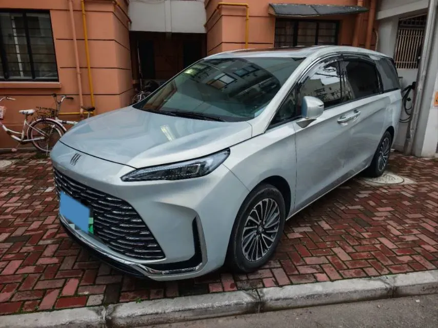 2025 Buick GL8 1.5T 180HP L4 2DHT PHEV,autocango,china used car exporter,china ev exporter,chinese used car exporter,chinese used ev exporter