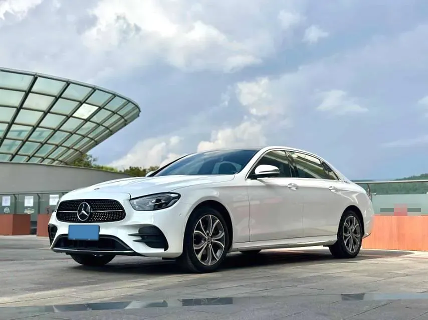 2023 Mercedes-Benz E Class 2.0T 258HP L4 9AT,autocango,china used car exporter,china ev exporter,chinese used car exporter,chinese used ev exporter