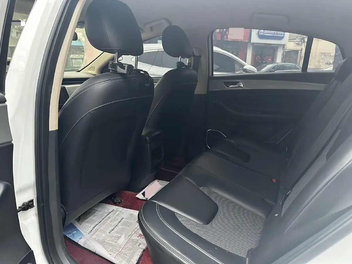 2019 Chery Arrizo 5 1.5L 116HP L4 5MT,autocango,china used car exporter,china ev exporter,chinese used car exporter,chinese used ev exporter