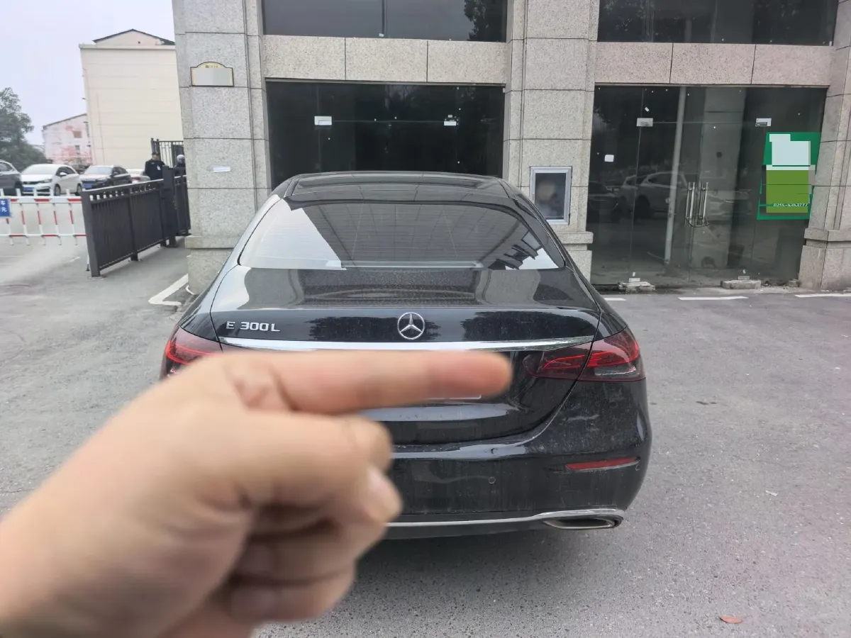 2023 Mercedes-Benz E Class 2.0T 258HP L4 9AT,autocango,china used car exporter,china ev exporter,chinese used car exporter,chinese used ev exporter