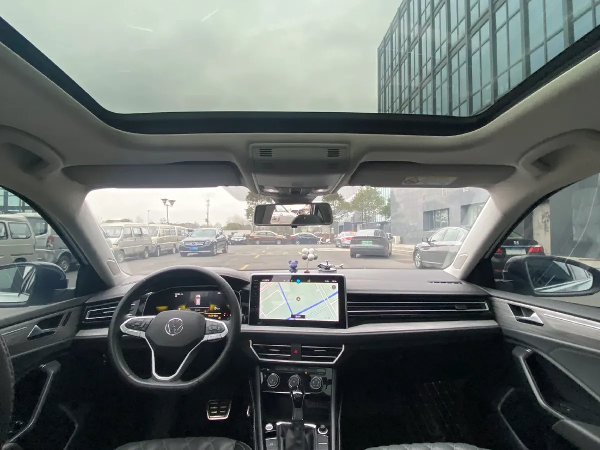 2023 Volkswagen Sagitar 1.5T 160HP L4 7DCT,autocango,china used car exporter,china ev exporter,chinese used car exporter,chinese used ev exporter