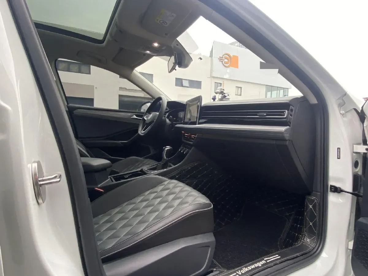 2023 Volkswagen Sagitar 1.5T 160HP L4 7DCT,autocango,china used car exporter,china ev exporter,chinese used car exporter,chinese used ev exporter