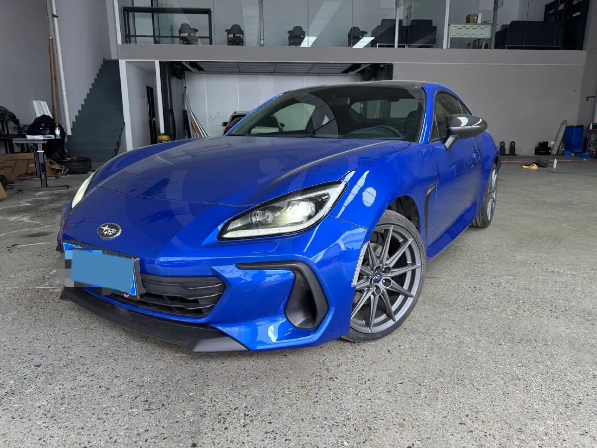 2023 Subaru BRZ 2.4L 234HP H4 6MT,autocango,china used car exporter,china ev exporter,chinese used car exporter,chinese used ev exporter