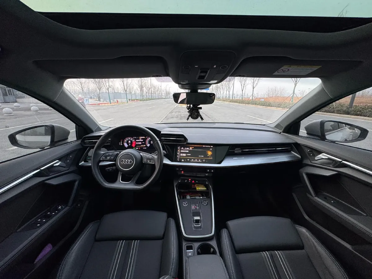 2024 Audi A3 1.4T 150HP L4 7DCT,autocango,china used car exporter,china ev exporter,chinese used car exporter,chinese used ev exporter