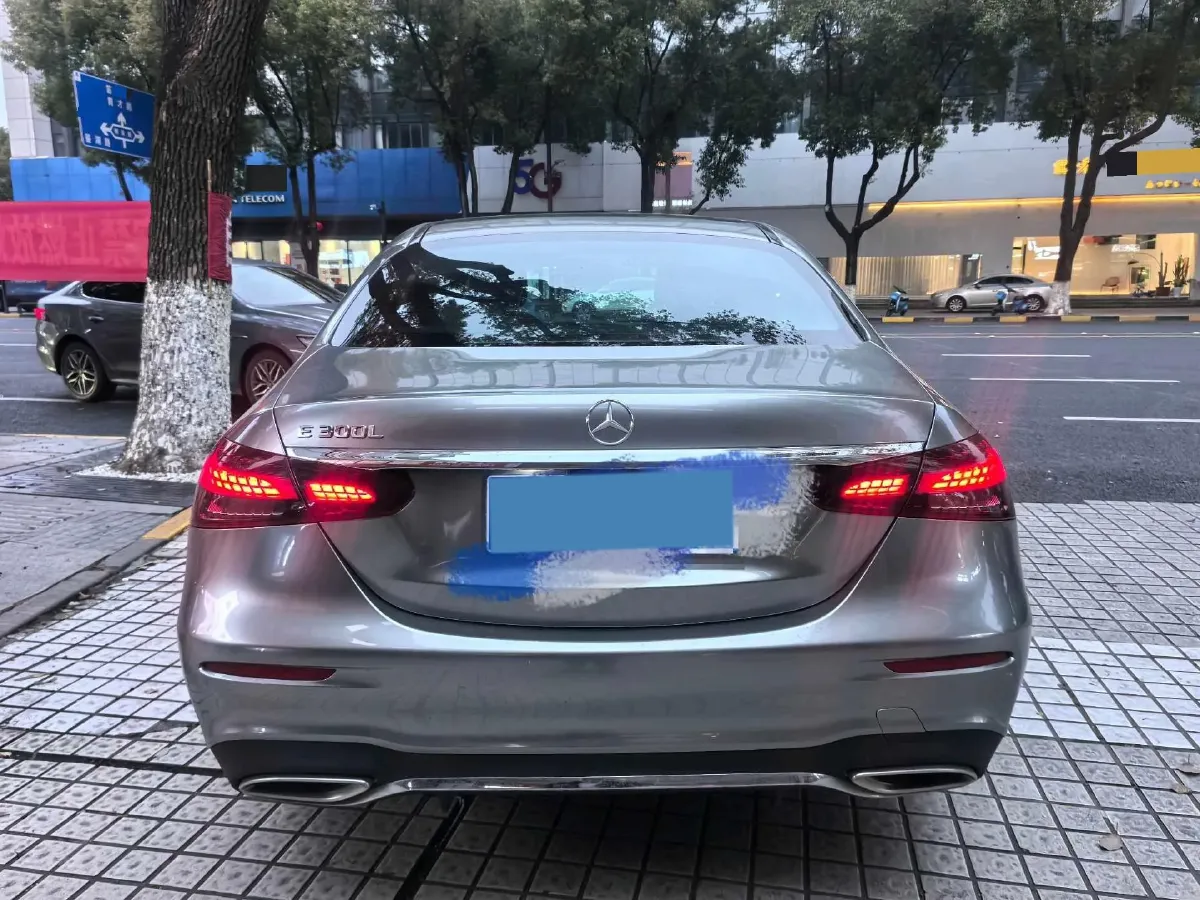 2021 Mercedes-Benz E Class 2.0T 258HP L4 9AT,autocango,china used car exporter,china ev exporter,chinese used car exporter,chinese used ev exporter