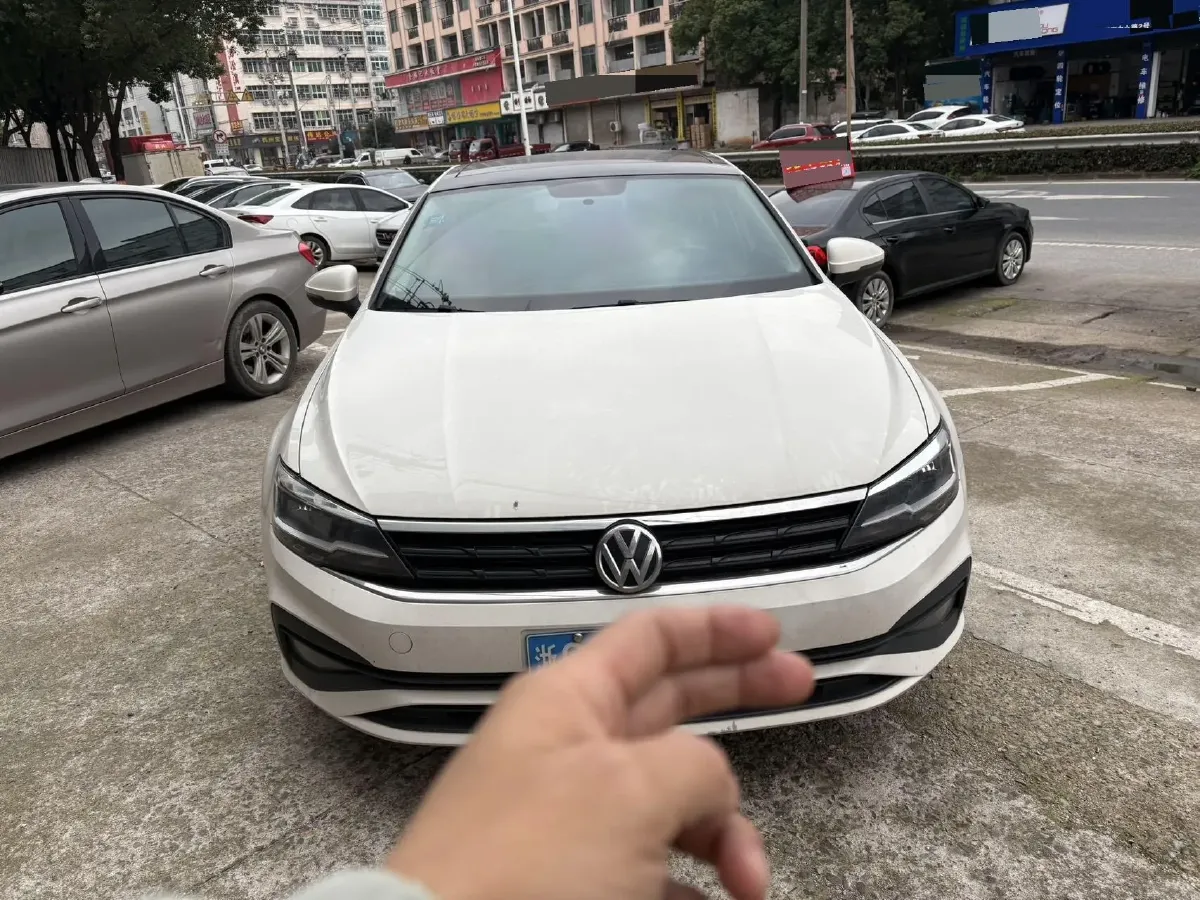 2019 Volkswagen T-Cross 1.4T 150HP L4 7DCT,autocango,china used car exporter,china ev exporter,chinese used car exporter,chinese used ev exporter