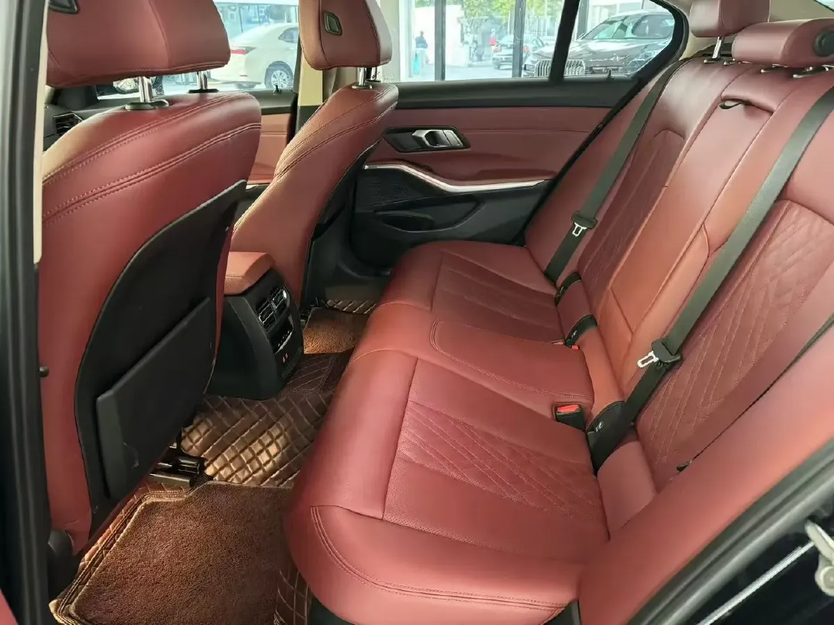 2022 BMW 3 Series 2.0T 184HP L4 8AT,autocango,china used car exporter,china ev exporter,chinese used car exporter,chinese used ev exporter