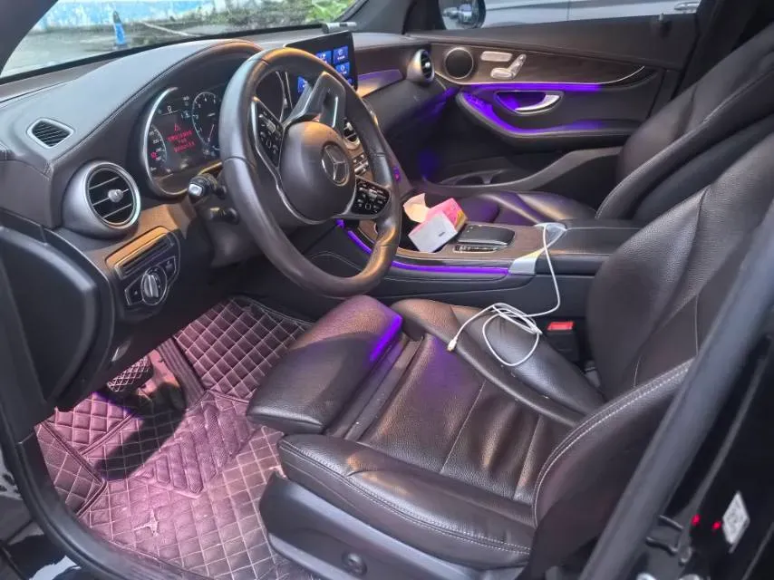 2021 Mercedes-Benz GLC Class 2.0T 258HP L4 9AT,autocango,china used car exporter,china ev exporter,chinese used car exporter,chinese used ev exporter