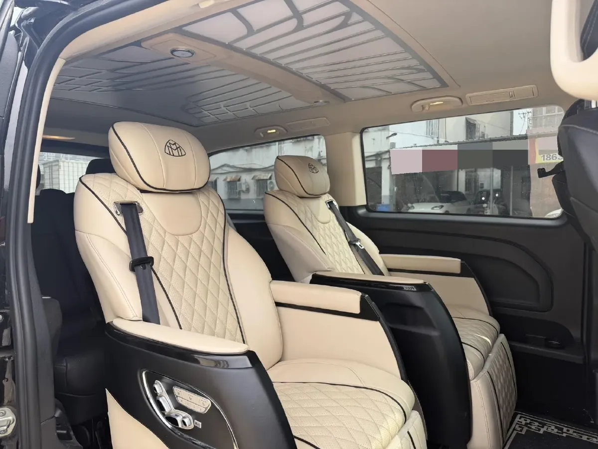 2021 Mercedes-Benz Vito 2.0T 211HP L4 9AT,autocango,china used car exporter,china ev exporter,chinese used car exporter,chinese used ev exporter