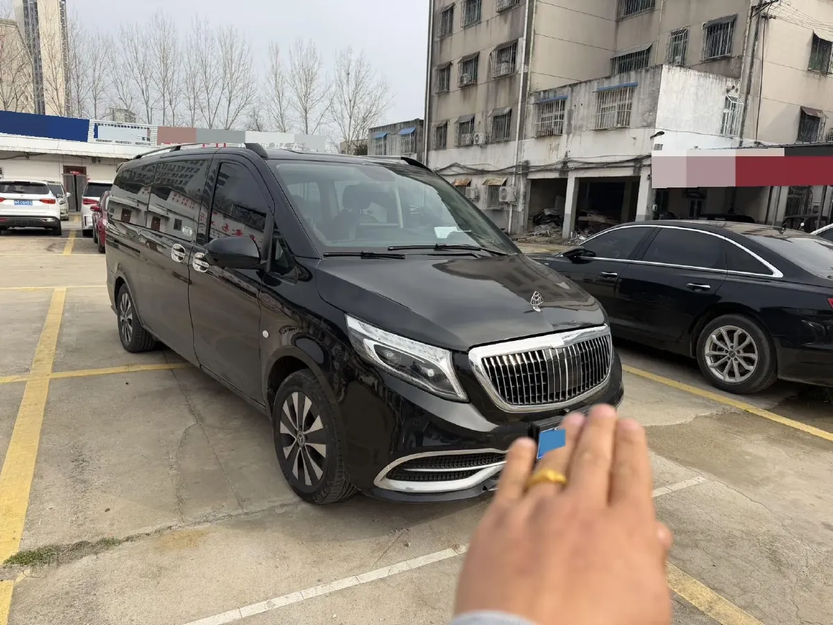 2021 Mercedes-Benz Vito 2.0T 211HP L4 9AT,autocango,china used car exporter,china ev exporter,chinese used car exporter,chinese used ev exporter